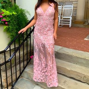 💖Light pink lace/floral formal dress💖